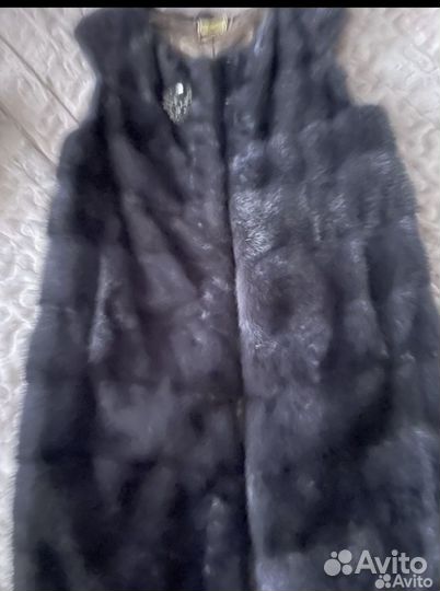 Продоется норковая жилет