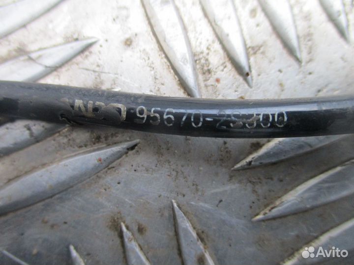 Датчик ABS передний Hyundai IX35