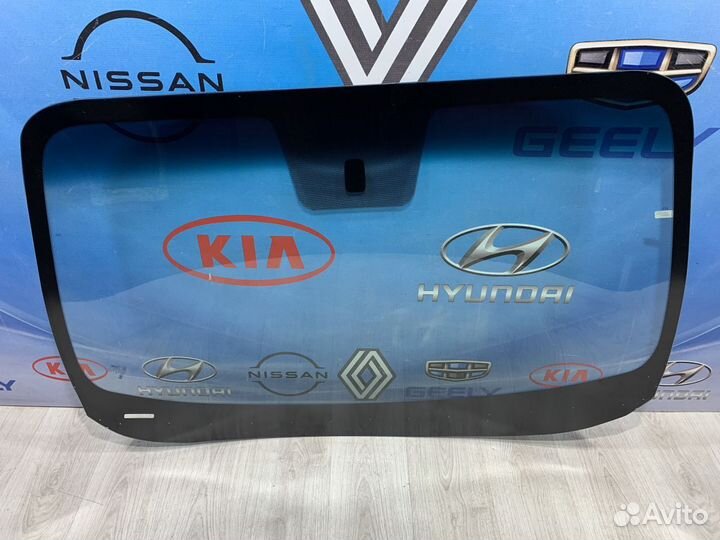 Стекло лобовое Nissan juke F15