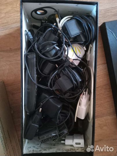 Зарядки, блоки, кабели