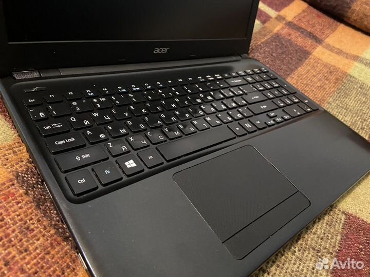 Acer Aspire E1