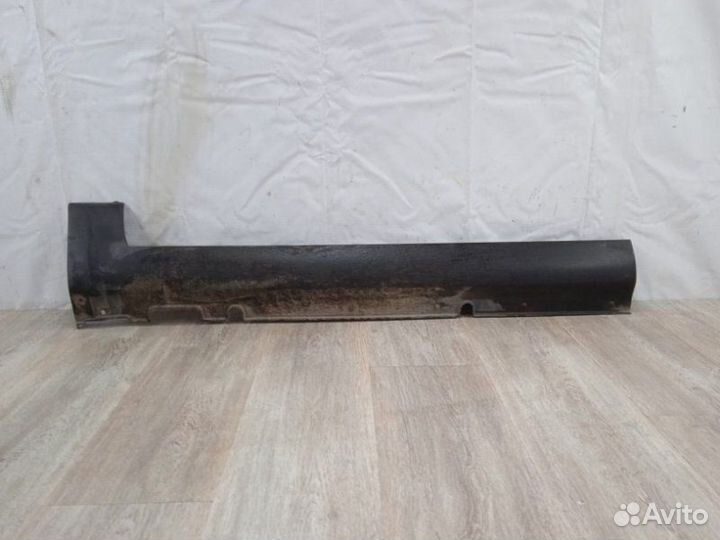 Накладка порога (внутренняя) передняя левая Kia