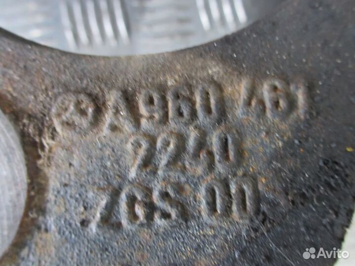 Кронштейн гура Mercedes-Benz A9604612240