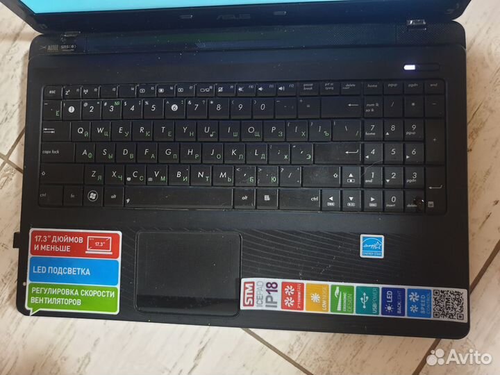Ноутбук asus X52N