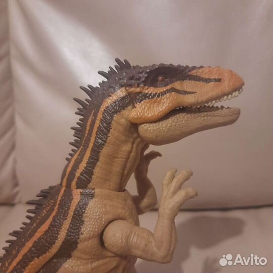 Динозавры jurassic world оригинал