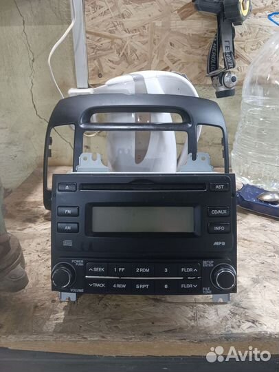 Магнитола штатная