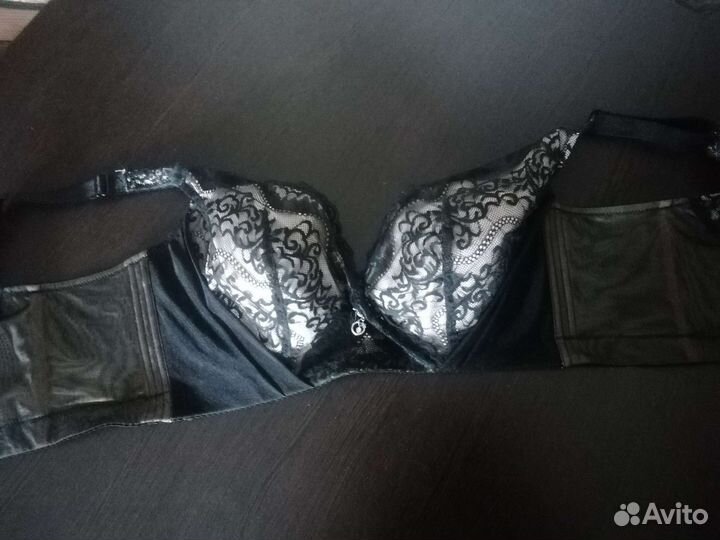 Бюстгальтер новый