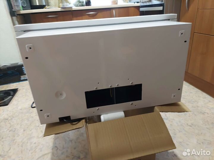 Вытяжка для кухни новая