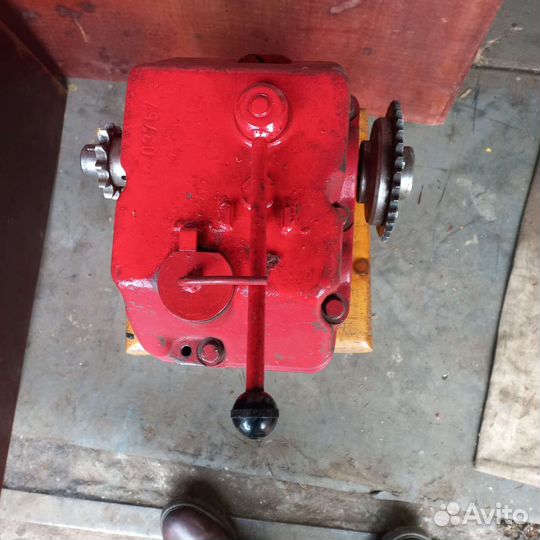 Раздатка; редуктор