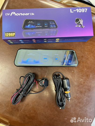 Зеркало регистратор 2 камеры полный экран сенсор