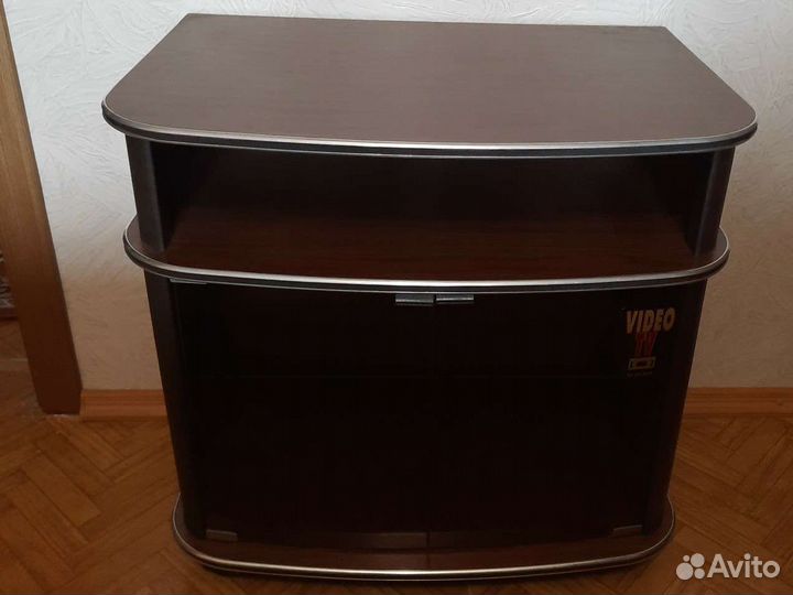 Тумба под телевизор