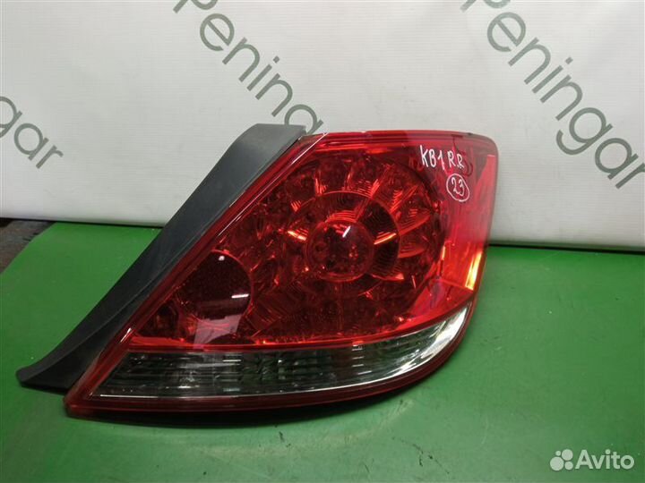 Стоп-сигнал задний правый Honda Legend KB1