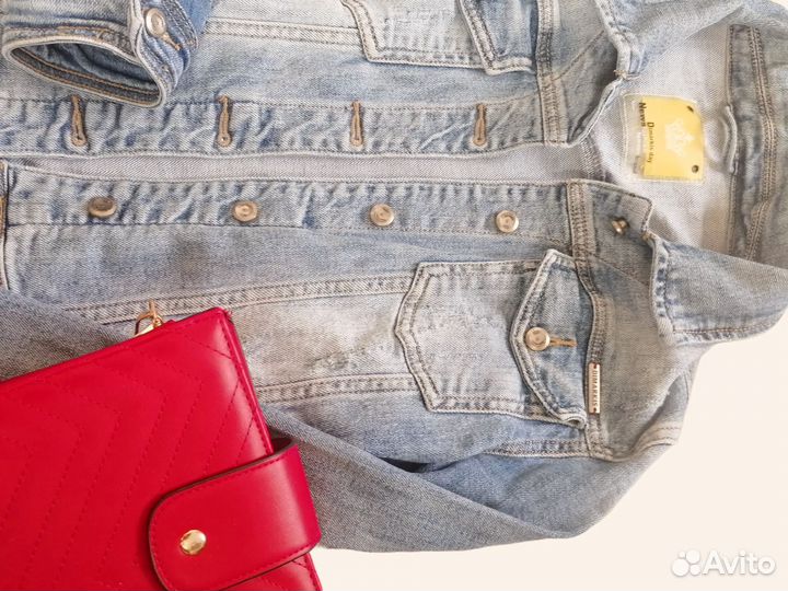 Женская джинсовая куртка голубая Dimarkis day