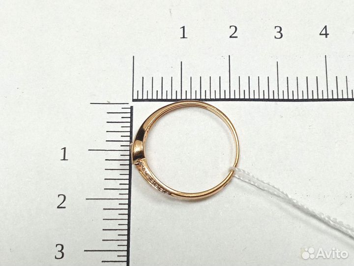 Золотое кольцо с камнем 17,5р