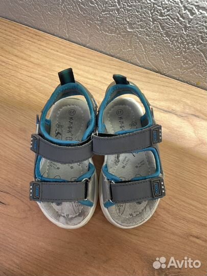 Сандалии детские для мальчиков 23