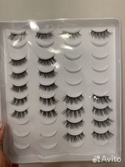 Набор накладных ресниц