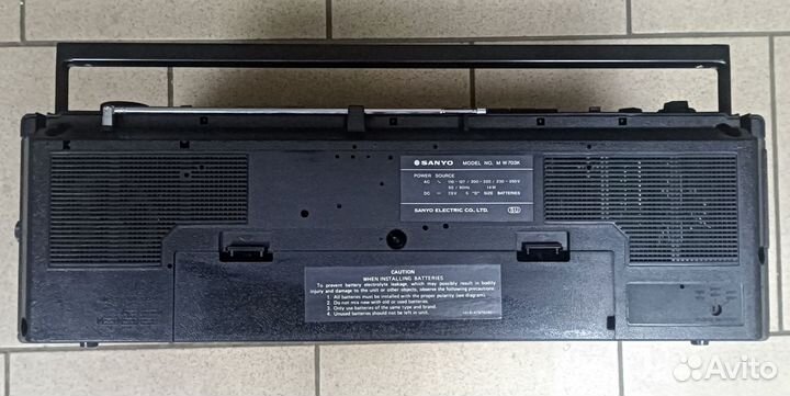 Sanyo w703k