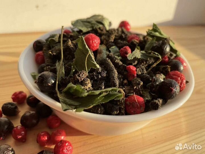 Иван-чай и смородина, ягоды и листья, экочай