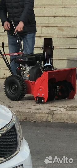 Снегоуборщик brait BR-7056W