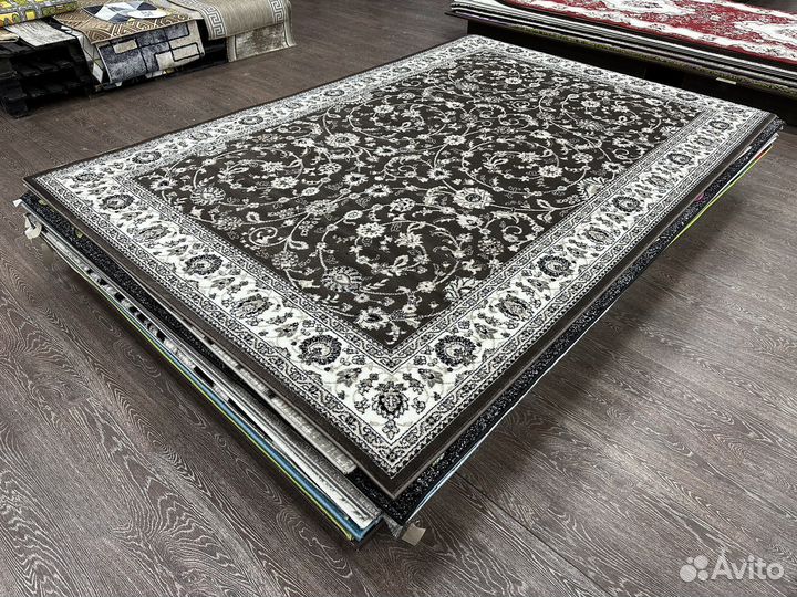 Ковер 2х3 классический, коричневый