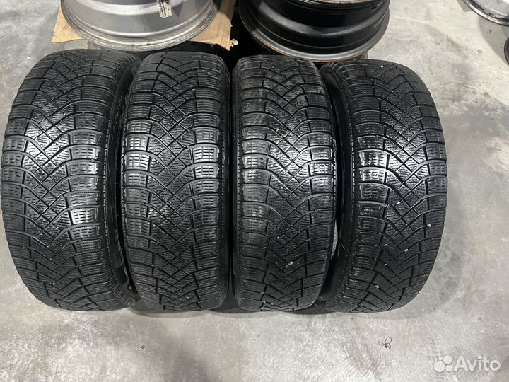 Pirelli Ice Zero FR 185/60 R15 88T