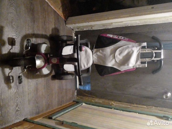 Трехколесный велосипед