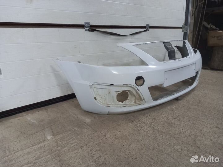 Бампер передний LADA Largus 1