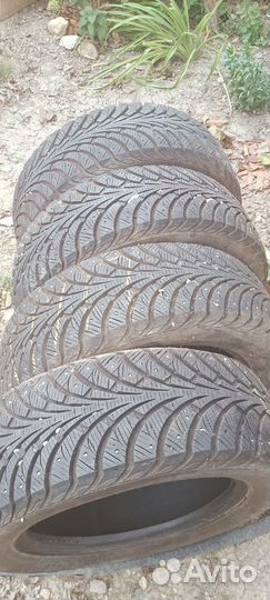 Sava Eskimo Stud 225/60 R17