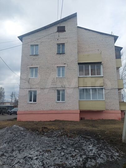 2-к. квартира, 37 м², 1/3 эт.