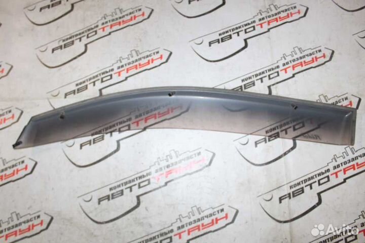 Ветровик nissan suzuki landy serena C25 CC25 CNC25