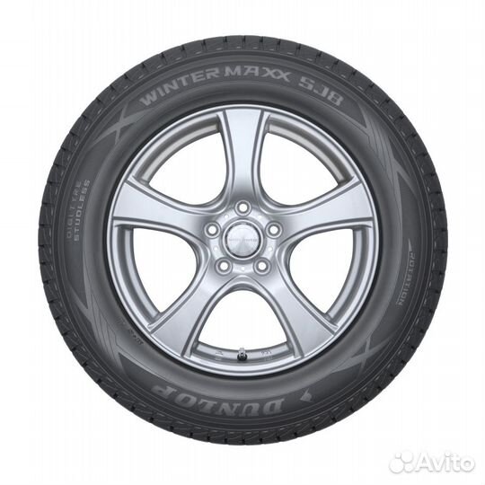 Dunlop Winter Maxx SJ8 235/70 R16 106R