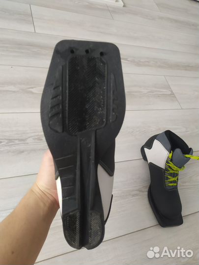 Лыжные ботинки 35 размер