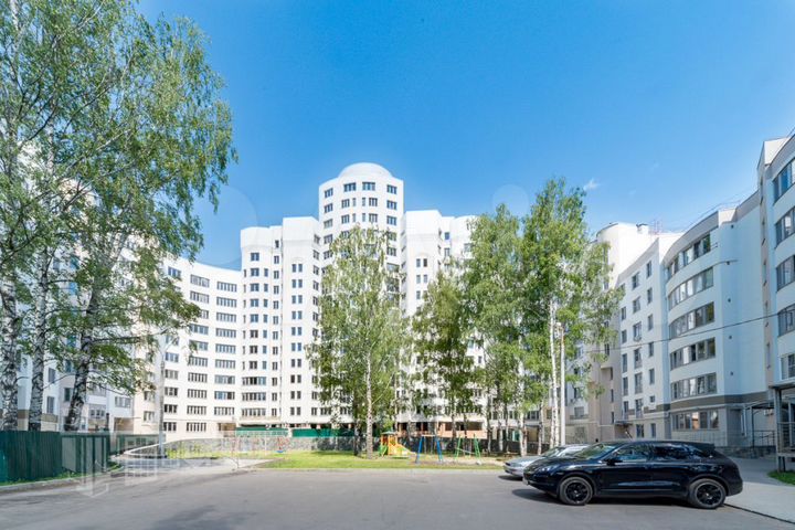 2-к. квартира, 68,3 м², 2/9 эт.