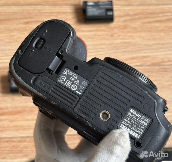 Продам знркальный фотоаппарат nikon d810+2обьектив