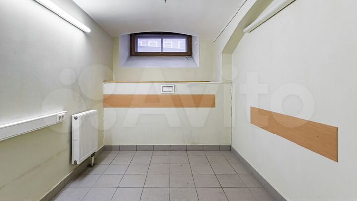 Сдам торговое помещение, 98.9 м²