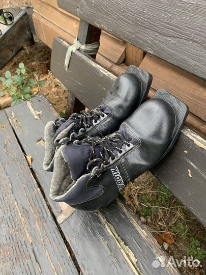 Лыжные ботинки nordik (39 размер)