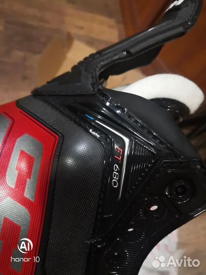 Хоккейные коньки ccm jetspeed ft680 7 regular