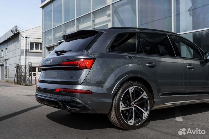 Audi Q7 3.0 AT, 2023, 1 100 км