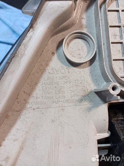 Фара галогеновая левая Toyota Camry 40 2azfe 2008