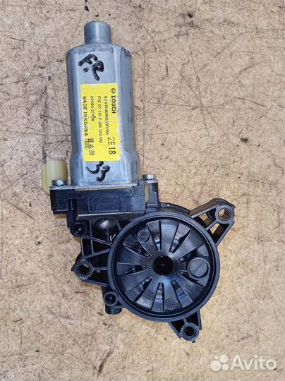 Моторчик стеклоподъемника двери задней правой KIA