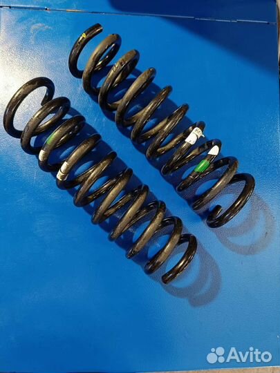 Пружины задние