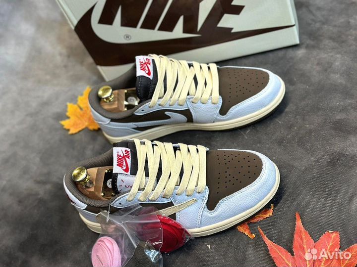 Кроссовки Nike Air Jordan 1 Low Travis Scott