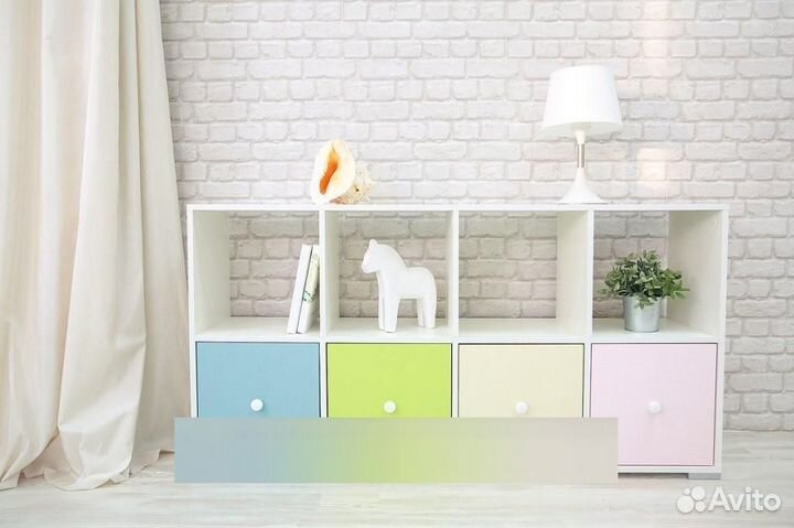 Стеллаж в детскую