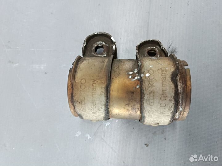 Хомут глушителя Skoda Rapid