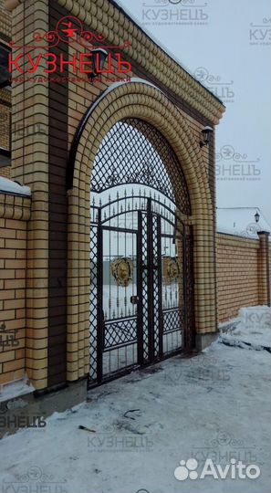 Ворота распашные кованные