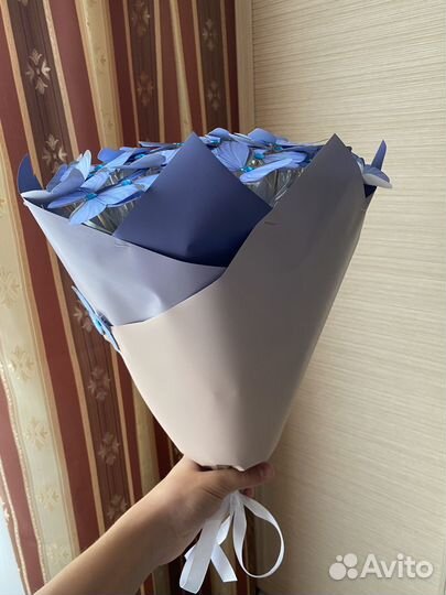 Большой букет из бабочек