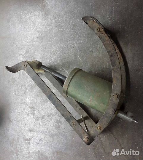 Насос автомобильный ножной