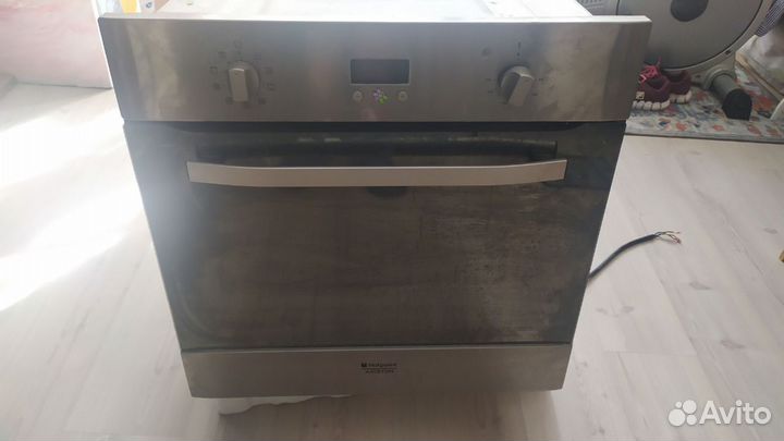Духовка HotPoint Ariston на запчасти