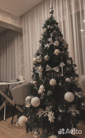 Елка искусственная