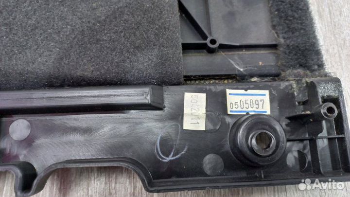 Обшивка багажника правая Infiniti Fx35 S50 2002